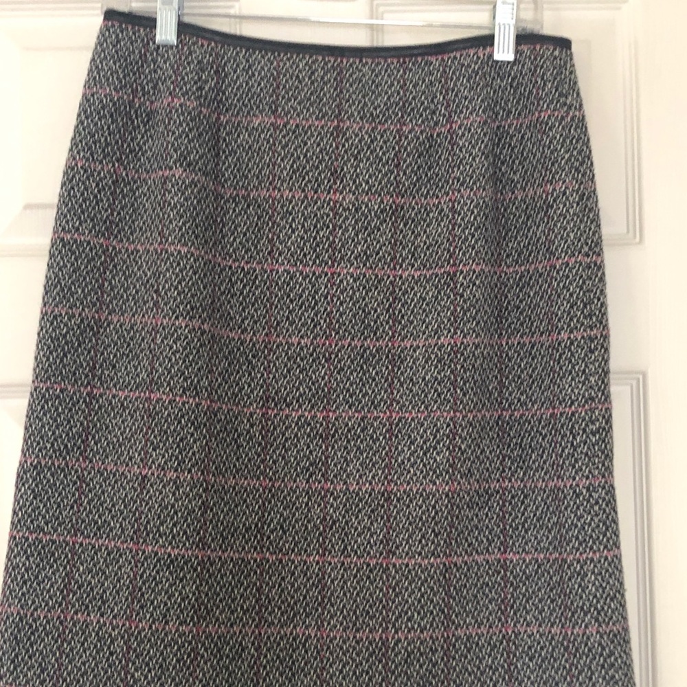 Pink plaid tweed skirt